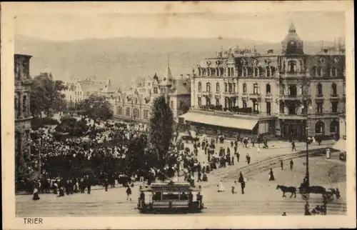 Ak Trier an der Mosel, An der Porta nigra, Straßenbahn