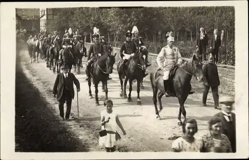 Foto Ak Hameln in Niedersachsen, Deutsche Soldaten, Kaiserreich, Husarenuniform