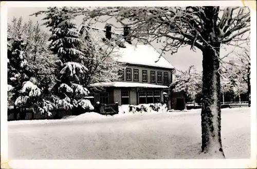 Ak Braunlage im Oberharz, Gaststätte Königskrug, Winteransicht