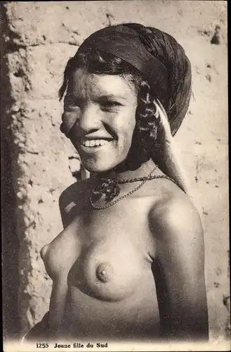 Ak Jeune fille du Sud