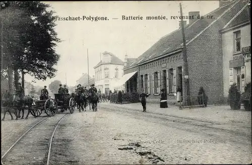 Ak Brasschaet Polygone Brasschaat Flandern Antwerpen, Batterie montee, revenant du tir