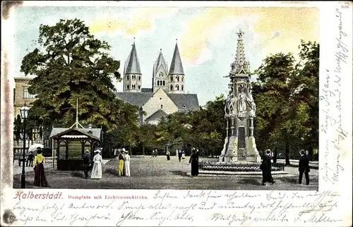 Ak Halberstadt Sachsen Anhalt, Domplatz mit Liebfrauenkirche