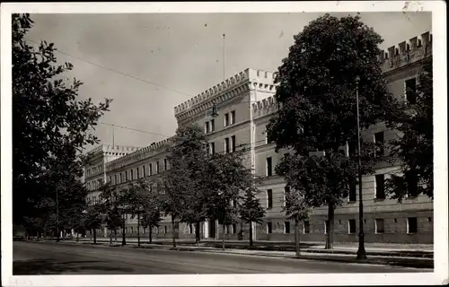 Ak Potsdam in Brandenburg, Kaserne Leib Garde Husaren Regiment