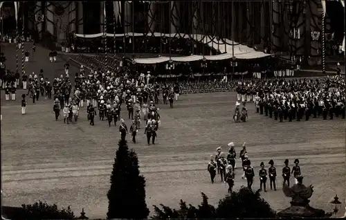 Foto Ak Potsdam in Brandenburg, Parade, Soldaten in Uniformen