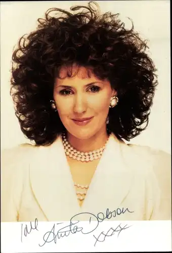 Foto Schauspielerin Anita Dobson, Portrait, Autogramm