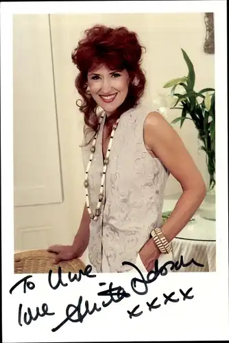 Foto Schauspielerin Anita Dobson, Portrait, Autogramm