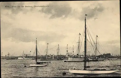 Ak Kiel, Blick von der Seeburg, Studentenheim, Segelboote