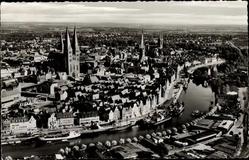 Ak Hansestadt Lübeck, Ortsansicht, Kirchtürme