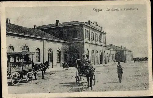 Ak Foggia Puglia, Bahnhof, Kutsche