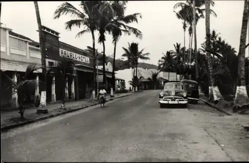 Ak Kalemie Albertville RD Kongo Zaire, Avenue Storms, Hotel