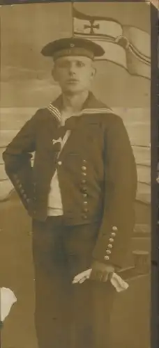 Kabinett Foto Seemann der Kaiserlichen Marine in Uniform, Portrait