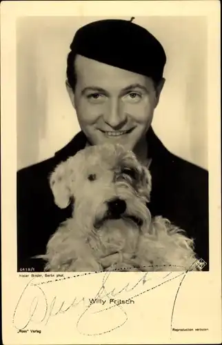 Ak Schauspieler Willy Fritsch, Portrait mit Terrier, Autogramm