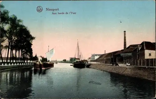 Ak Nieuport Nieuwpoort Westflandern, Yzer, Ufer, Schornstein