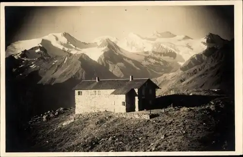 Foto Ak Neustift im Stubaital in Tirol, Starkenburger Hütte, Kalkkögel