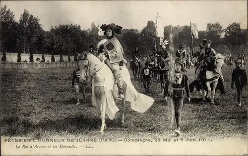 Ak Compiègne Oise, Fetes en l'honneur de Jeanne d'Arc 1911, Le Roi d'Armes et ses Heraults