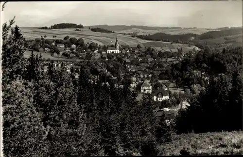 Ak Wurzbach in Thüringen, Ortsansicht, Kirche