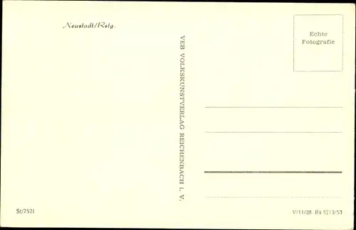 Ak Neustadt am Rennsteig Großbreitenbach in Thüringen, Straße, Kühe, Kirche