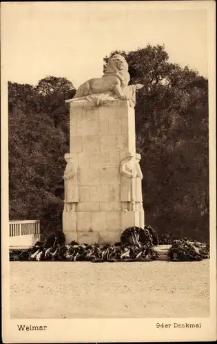 Ak Weimar in Thüringen, 94er-Denkmal