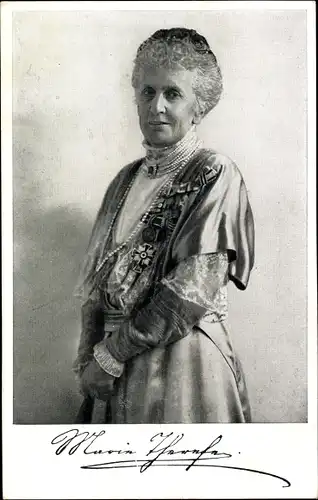 Ak Marie Therese von Österreich-Este, Königin von Bayern, Ehegattin Ludwig III., Rotes Kreuz