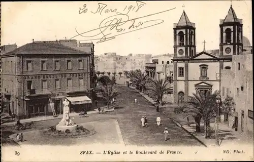 Ak Sfax Tunesien, L'Eglise et le Boulevard de France