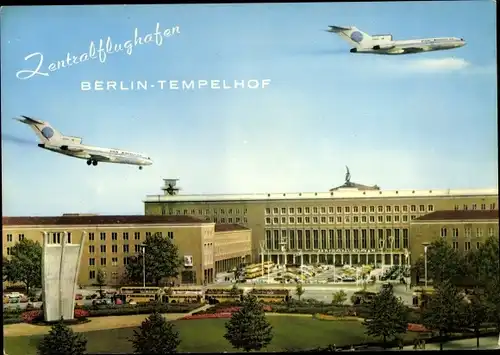 Ak Berlin Tempelhof, Platz der Luftbrücke, Passagierflugzeuge, Denkmal