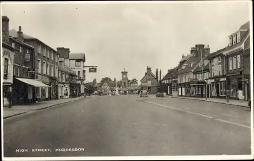 Ak Hoddesdon Hertfordshire, High Street