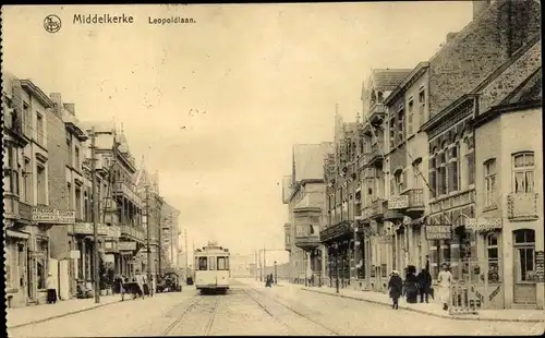 Ak Middelkerke Westflandern, Leopoldlaan, Straßenbahn