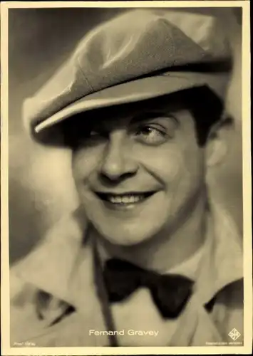 Ak Schauspieler Fernand Gravey, Portrait, Mütze