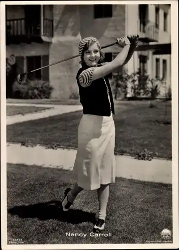 Ak Schauspielerin Nancy Carroll, Standportrait, Golfschläger