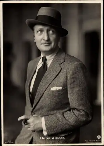 Ak Schauspieler Hans Albers, Portrait, Zigarre