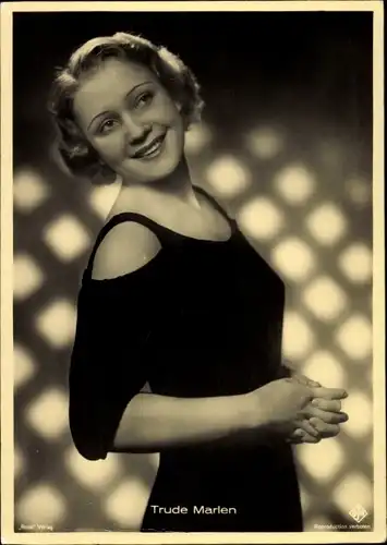 Ak Schauspielerin Trude Marlen, Portrait
