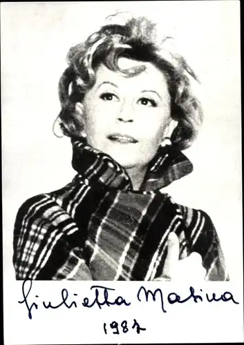 Foto Ak Schauspielerin Giulietta Masina, Portrait, Autogramm