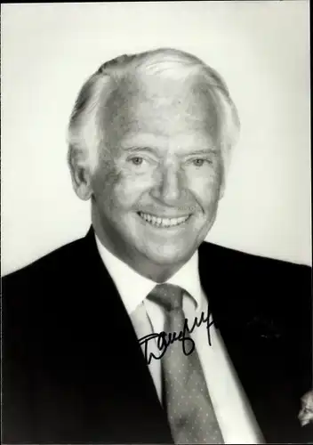 Ak Schauspieler Douglas Fairbanks junior, Portrait, Autogramm