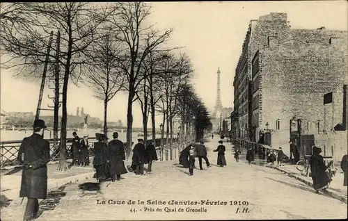 Ak Paris XV., Die Seine-Flut 1910, In der Nähe des Quai de Grenelle