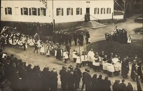 Foto Ak Gersthofen in Schwaben, Prozession