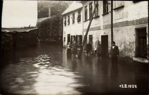 Foto Ak Greiz im Vogtland, Vereinsbrauerei, Hochwasser 15.8.1924