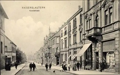 Ak Kaiserslautern in Rheinland Pfalz, Kaiserstraße, Geschäfte, Anwohner