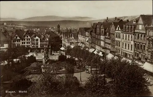 Ak Siegen in Westfalen, Marktplatz, G. A. Rübsamen, Denkmal, Park, Blick über die Dächer der Stadt