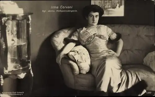 Ak Irma Tervani, KS Hof-Opernsängerin, Portrait