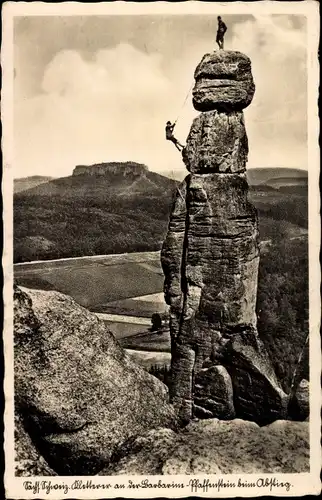 Ak Königstein an der Elbe Sächsische Schweiz, Kletterer, Barbarine am Pfaffenstein