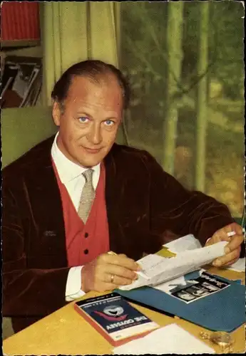 Ak Schauspieler Curd Jürgens, Portrait