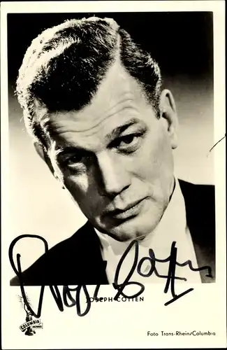 Ak Schauspieler Joseph Cotten, Vom Himmel gefallen, Portrait, Autogramm