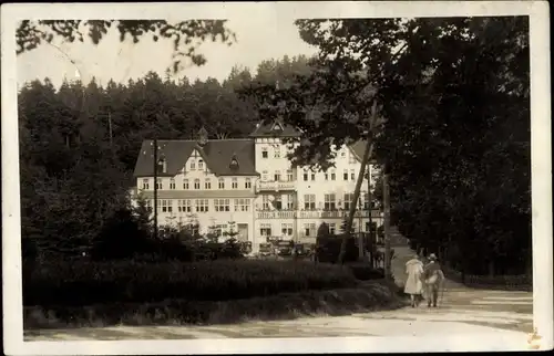 Ak Karlovo údolí Karltal bei Šluknov Schluckenau Region Aussig, Kurhotel