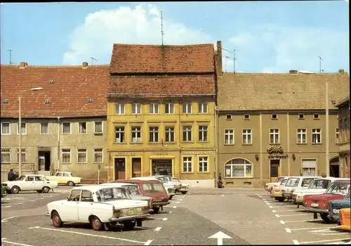 Ak Bad Belzig in der Mark, Markt, Autos