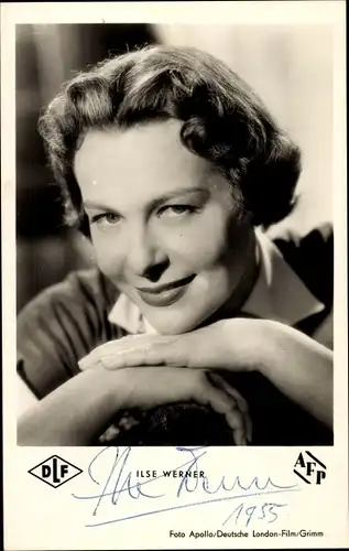 Ak Schauspielerin Ilse Werner, Portrait, Ännchen von Tharau, Autogramm