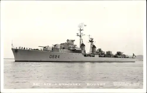 Ak Französisches Kriegsschiff Bouvet, Französische Marine