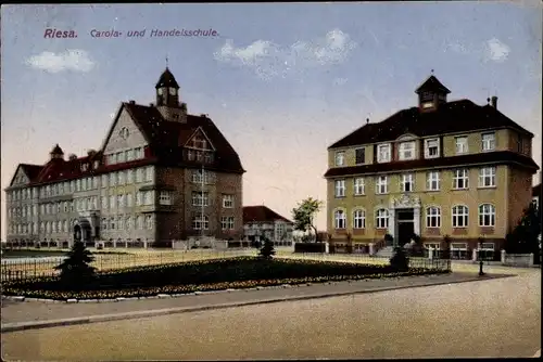 Ak Riesa an der Elbe Sachsen, Carolaschule, Handelsschule