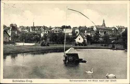 Ak Schlettau im Erzgebirge, Schwanenteich mit Blick nach der Stadt