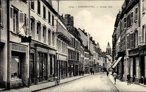 Ak Sarrebourg Saarburg Moselle, Grande Rue, Geschäfte