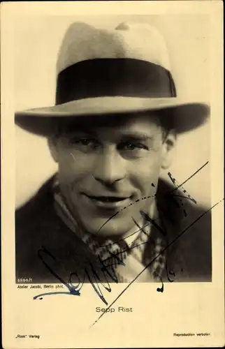 Ak Schauspieler Sepp Rist, Portrait mit Hut, Ross Verlag Nr. 6594/1, Autogramm